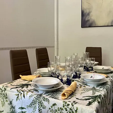 Casa Omly Lovely בית אירוח