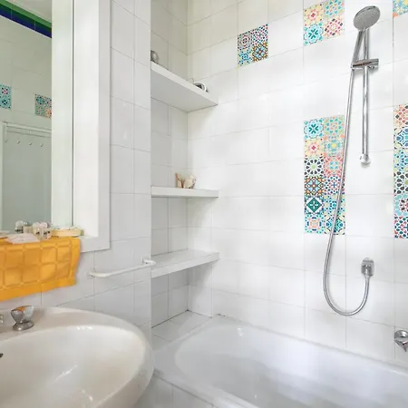 Casa Omly Lovely *